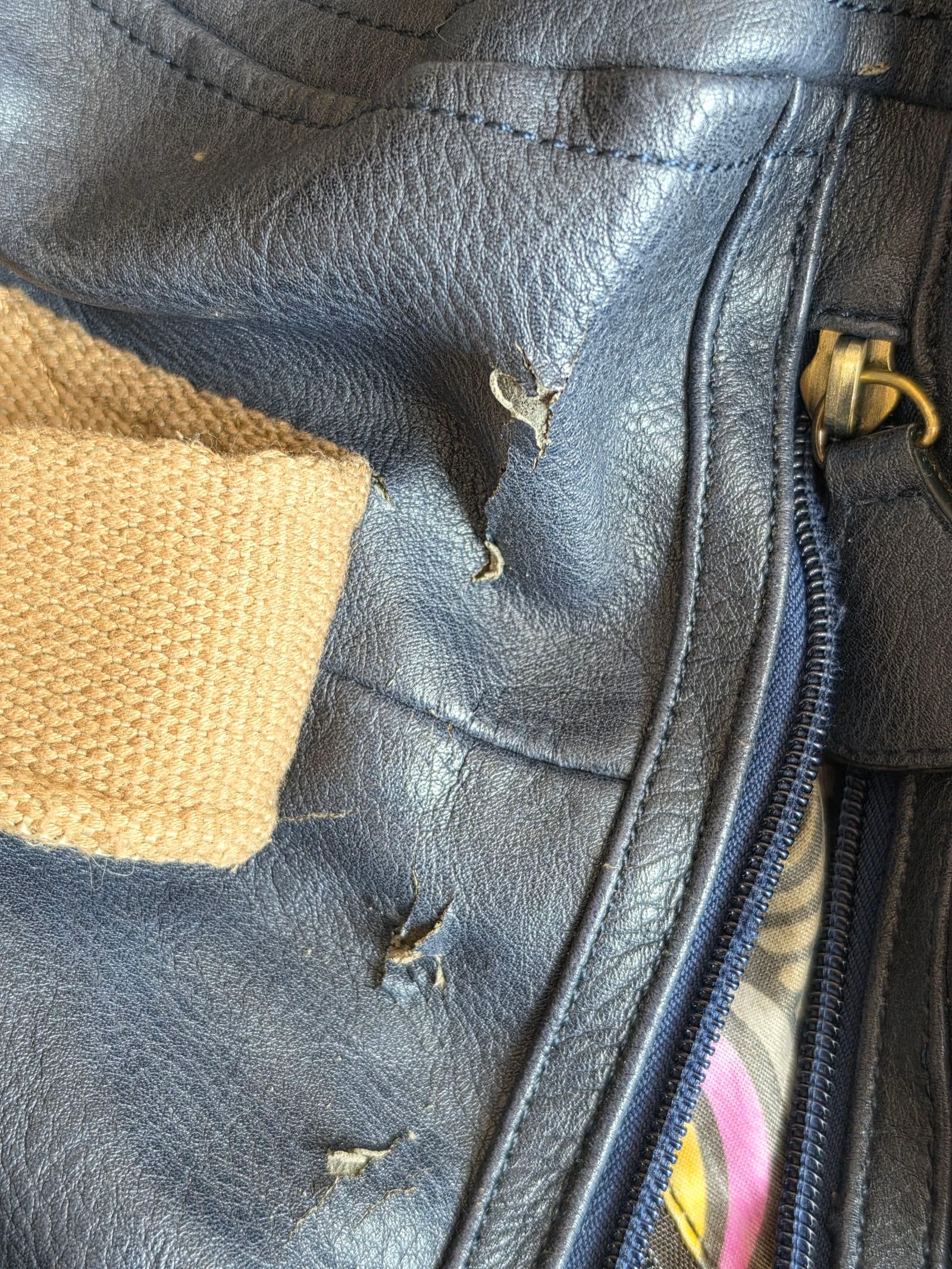 Sac à main / Bandoulière Gallantry - Modèle Polochon Bleu Marine – photo 8